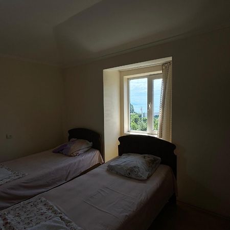 Temo'S Guesthouse サルピ エクステリア 写真