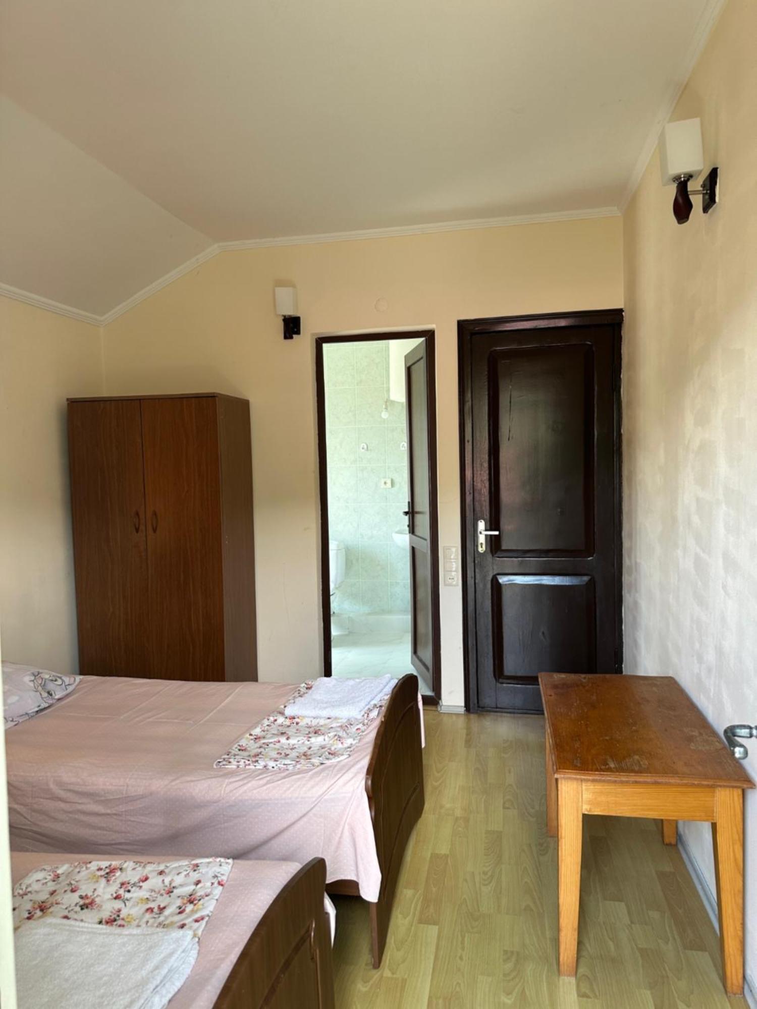 Temo'S Guesthouse サルピ エクステリア 写真